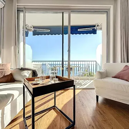 De Luxe En Premiere Ligne Avec Vue Sur *